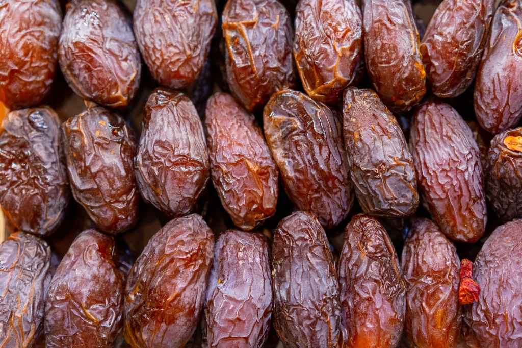 Tamarind and Passion Fruit: The Tropical Flavors Taking 2024 by&nbsp;Storm